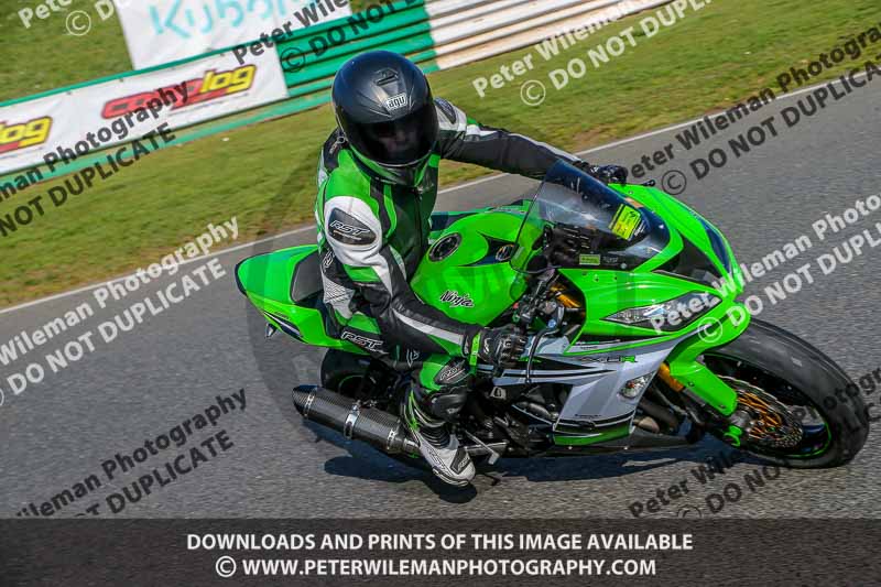 PJM Wedding Photography;enduro digital images;event digital images;eventdigitalimages;mallory park;mallory park photographs;mallory park trackday;mallory park trackday photographs;no limits trackdays;peter wileman photography;racing digital images;trackday digital images;trackday photos